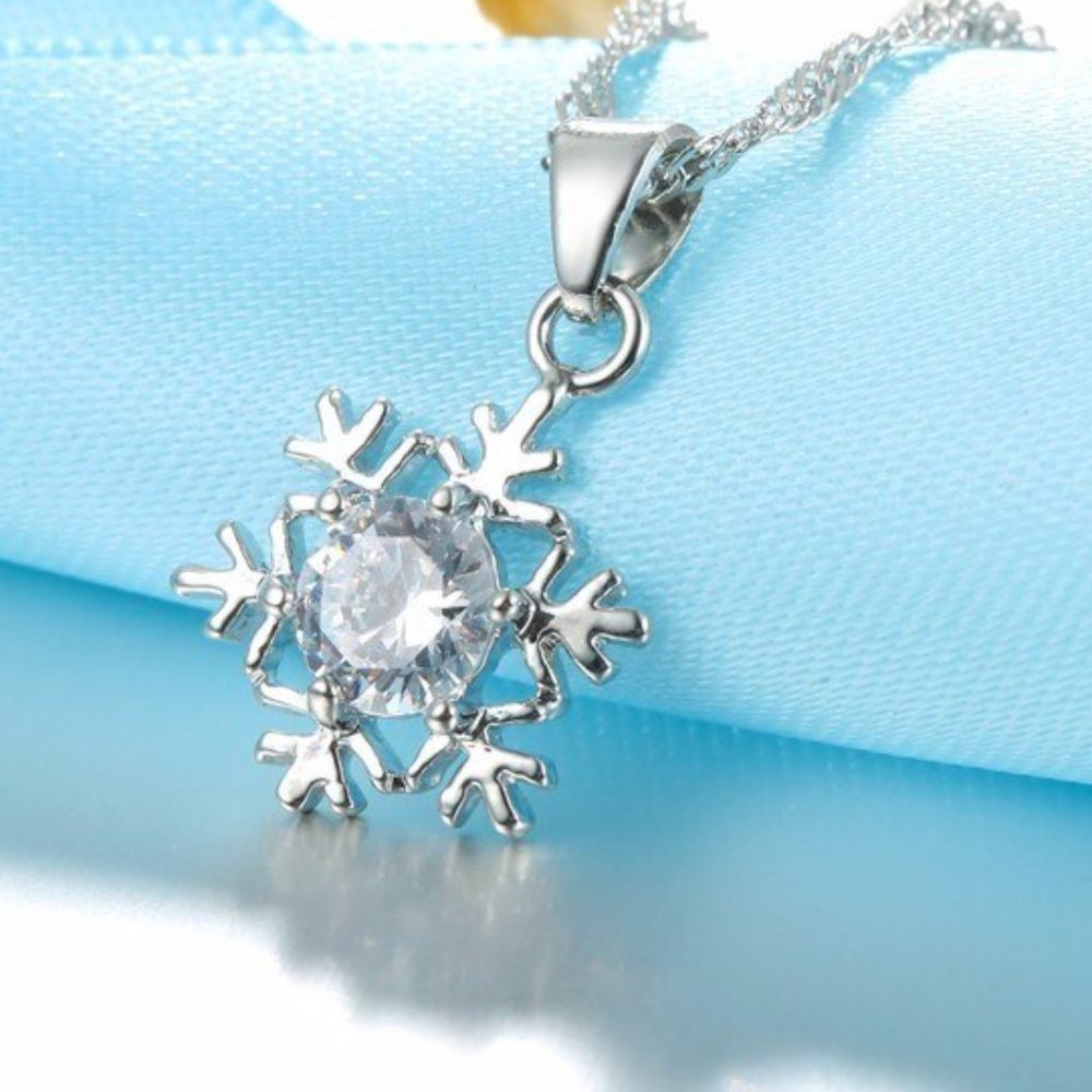 ❤️ Snowflake Woman 925 Sterling Silver Pendant Earrings And Necklace Set - Picture 7 of 8